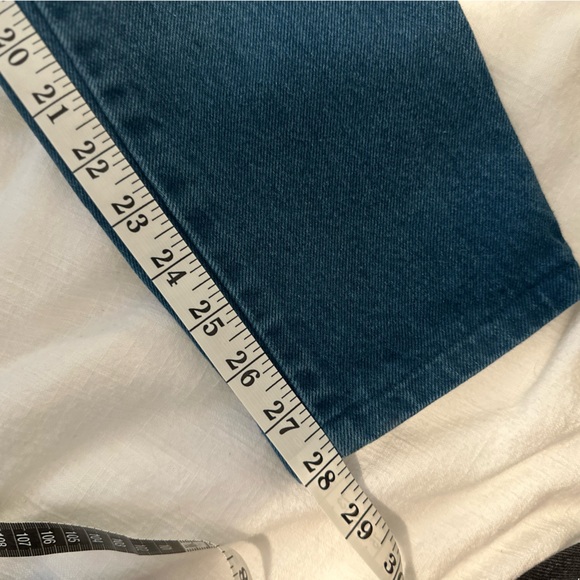 Vintage Levi’s Jeans - Picture 6 of 6